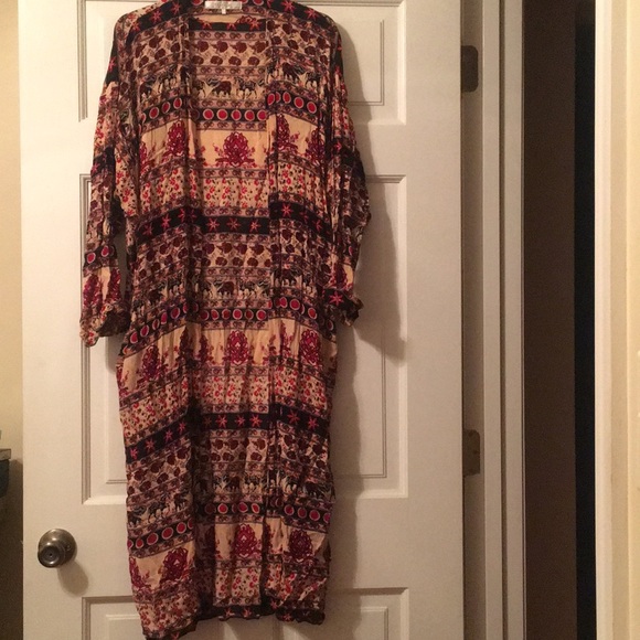 Zara Tops - 🔥Zara Kimo Tunic with pockets🌈
